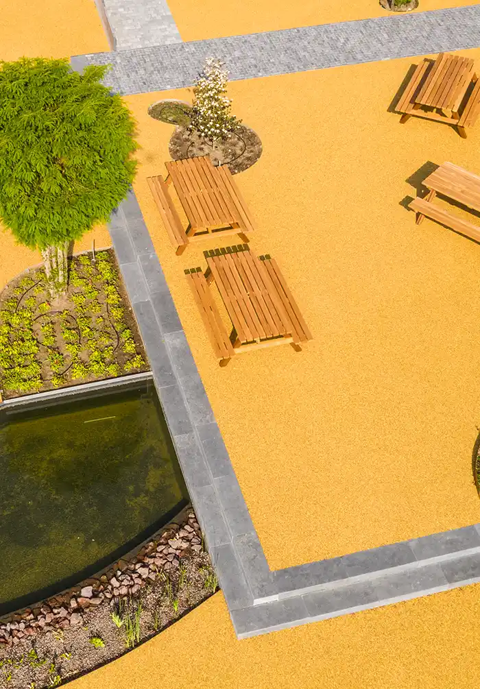 PLAYSaFE wet-pour rubber & stone system